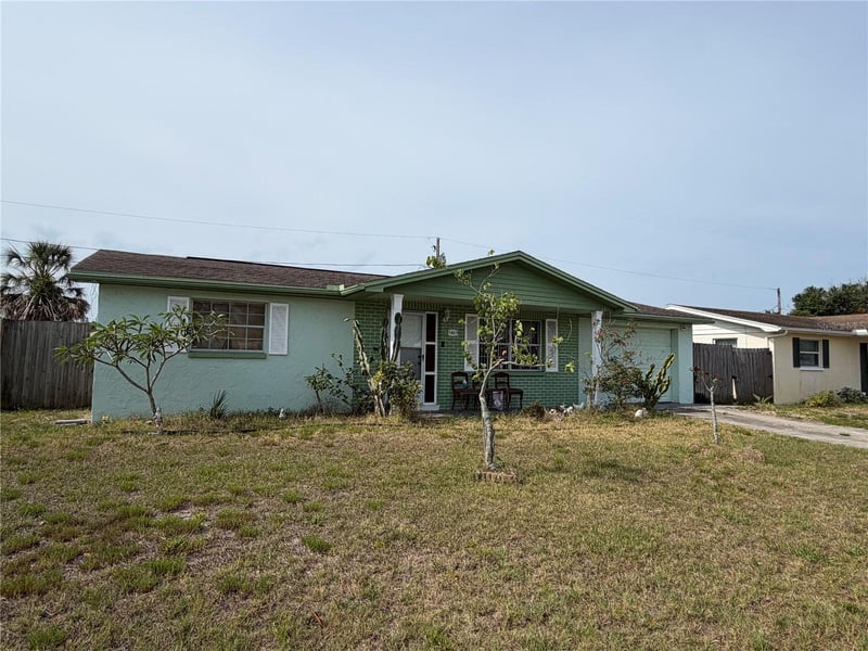 1467 Classic Dr, Holiday, FL 34691