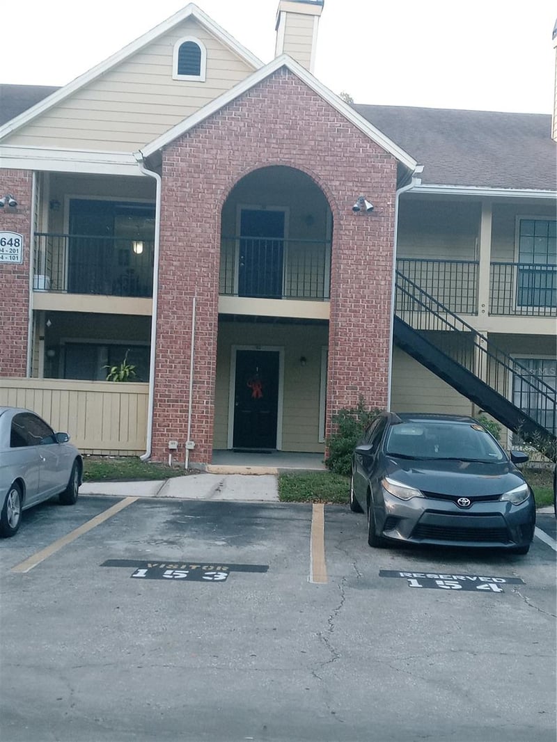 , Tampa, FL 33614
