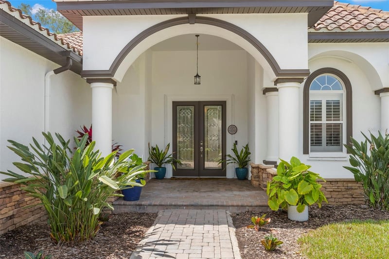 1502 River Ct, Tarpon Springs, FL 34689