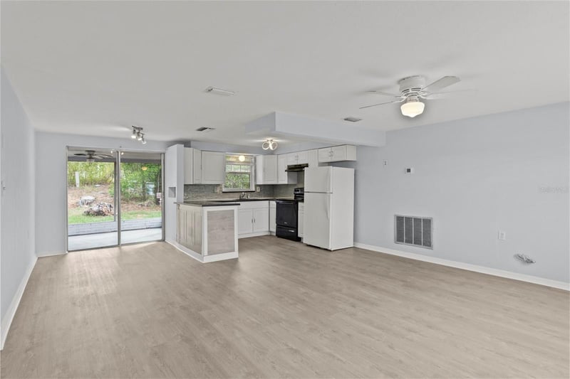 1623 Plum Tree Rd, Holiday, FL 34690