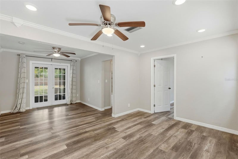 5124 19th St, St Petersburg, FL 33714