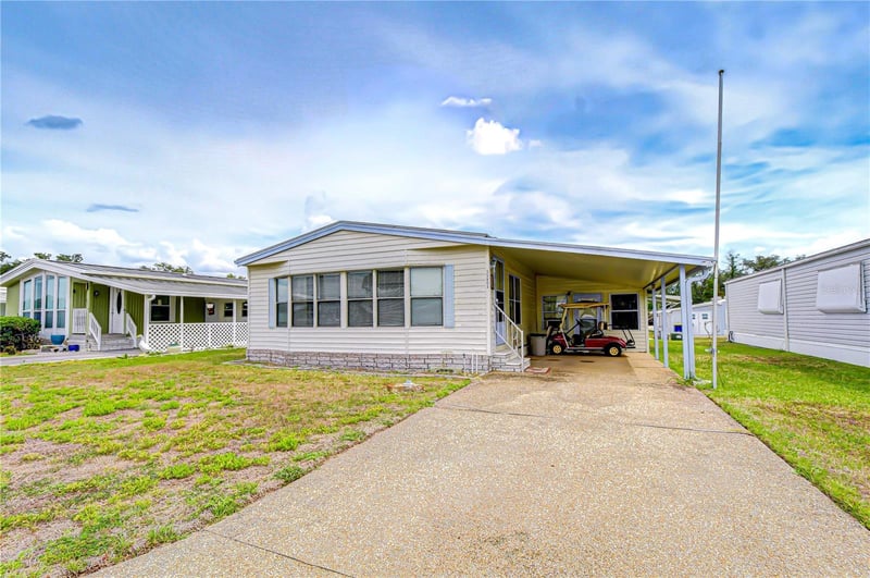 35804 Brisa Dr, Zephyrhills, FL 33541