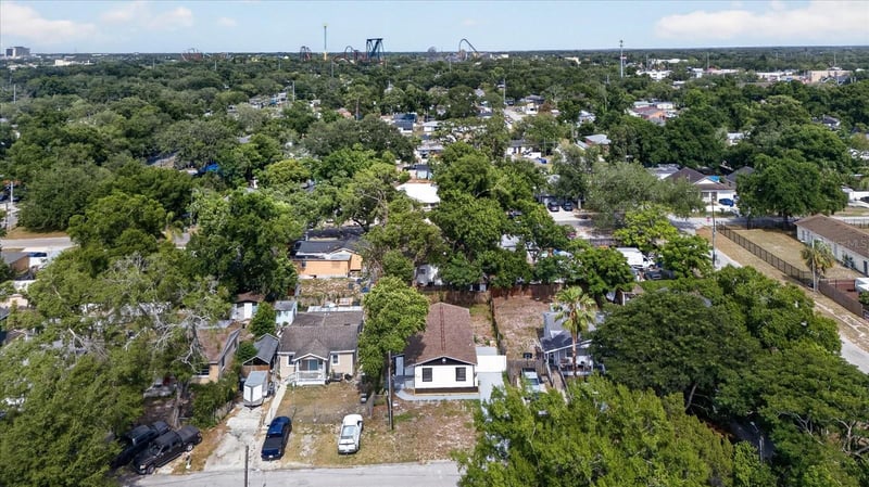 9405 Mary Ave, Tampa, FL 33612