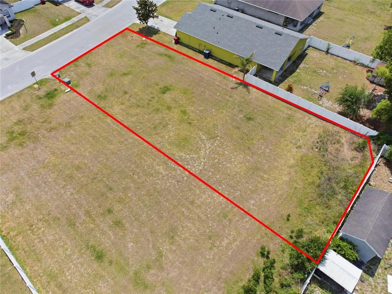 307 Lisa Ann Ct, Plant City, FL 33563