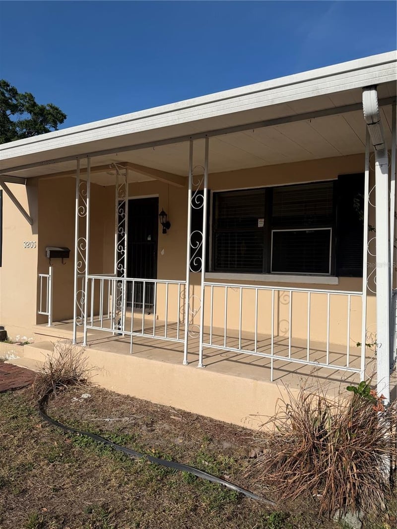 3255 18th St, St Petersburg, FL 33713