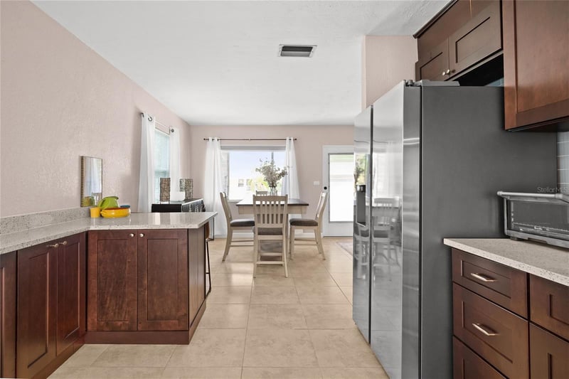 2920 57th St, Gulfport, FL 33707