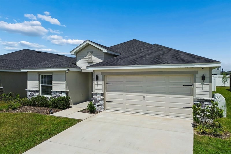6981 Twisting Pines Loop, Zephyrhills, FL 33541