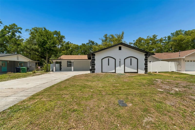 7906 Fremont Ave, Tampa, FL 33604