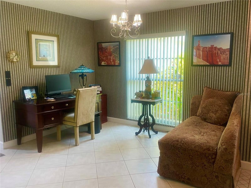7225 8th Avenue Loop, Bradenton, FL 34209