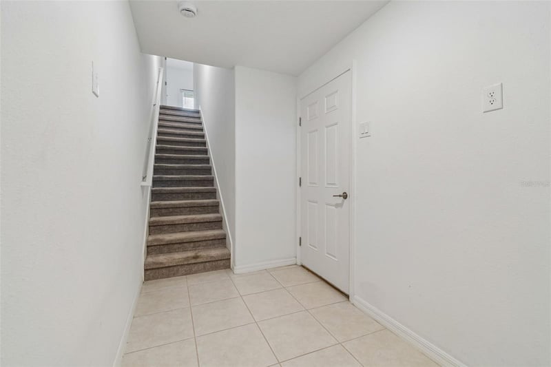 4436 Tuscan Loon Dr, Tampa, FL 33619