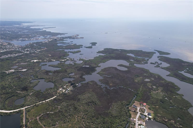 6101 Seabreeze Dr, Port Richey, FL 34668