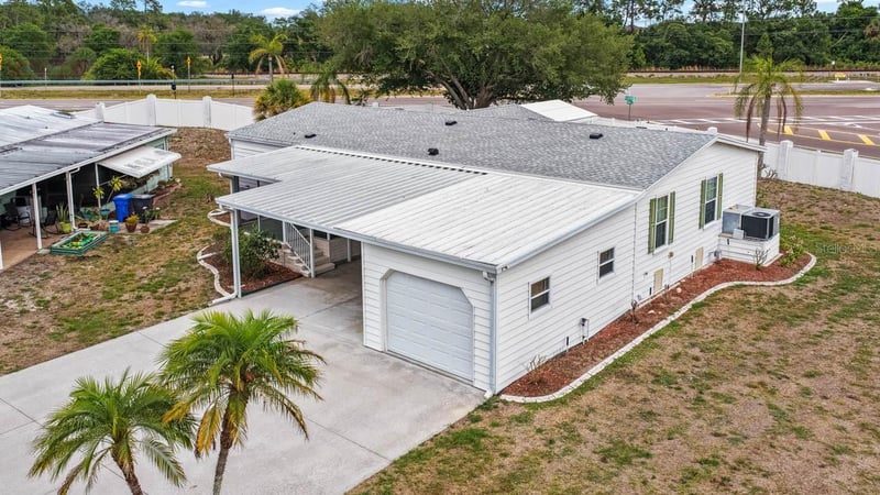 194 Port Royal Ln, Apollo Beach, FL 33572