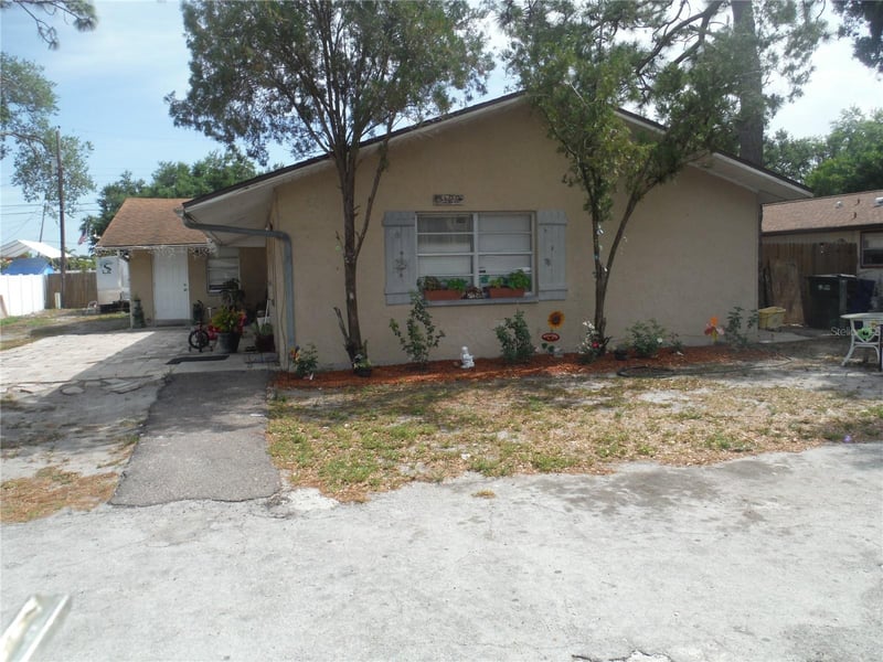3122 Green Acres Ave, Largo, FL 33771