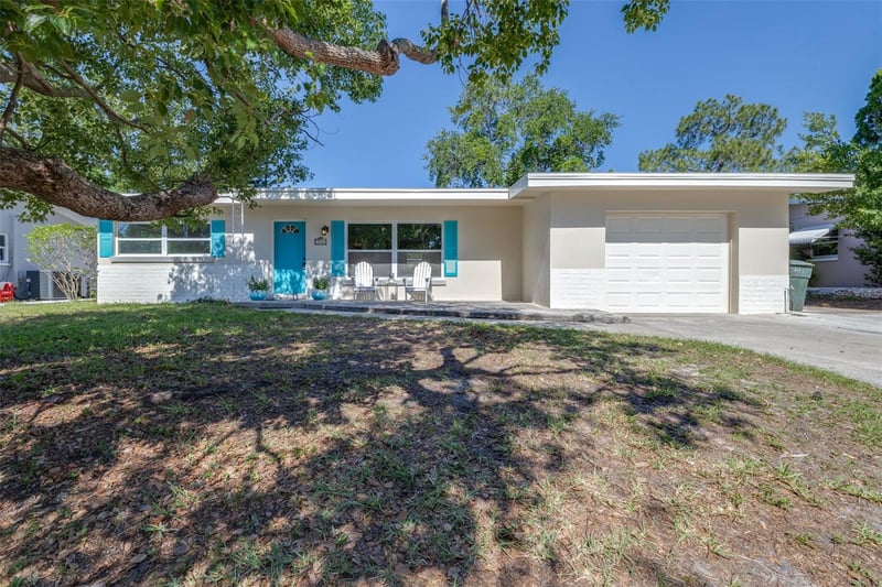 942 Dumont Dr, Dunedin, FL 34698