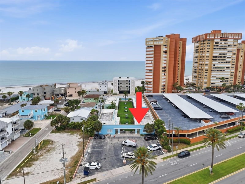 17880 Gulf Blvd #2, St Petersburg, FL 33708