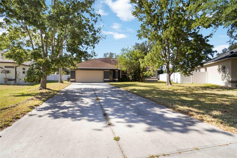 6214 35th Ave, Palmetto, FL 34221