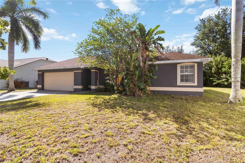 6214 35th Ave, Palmetto, FL 34221