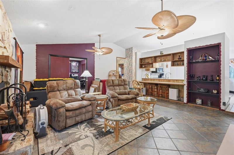 1785 Albemarle Rd, Clearwater, FL 33764
