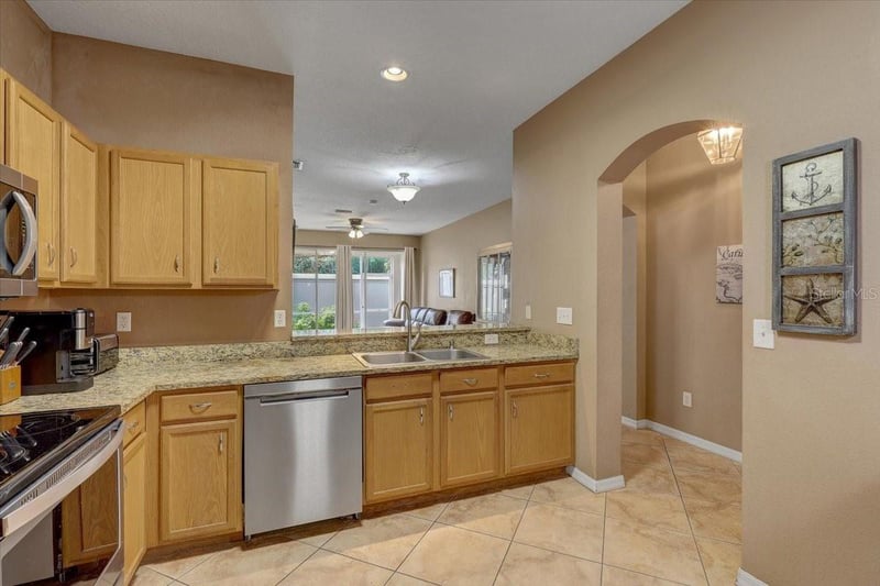 11208 Windsor Place Cir, Tampa, FL 33626
