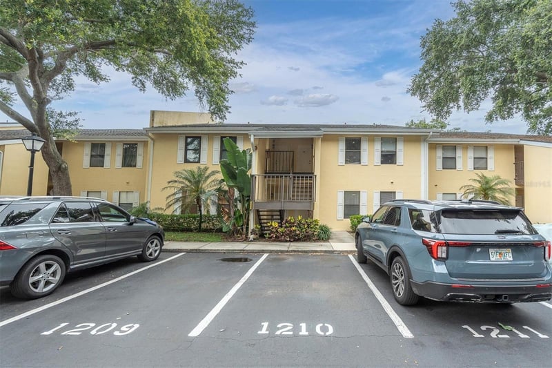 3001 58th Ave #1211, St Petersburg, FL 33712