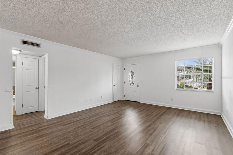 4813 Mcelroy #D108, Tampa, FL 33611