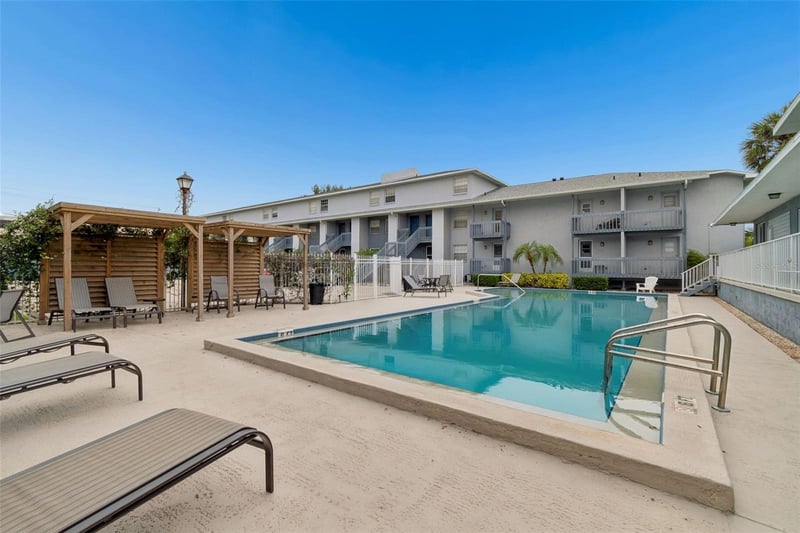 4813 Mcelroy #D108, Tampa, FL 33611