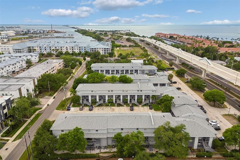 4813 Mcelroy #D108, Tampa, FL 33611