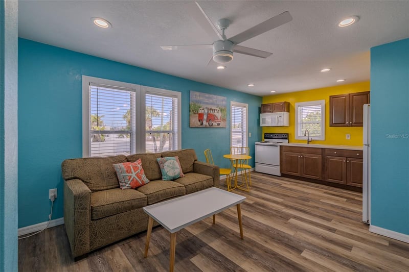 13343 Gulf Blvd #14, Madeira Beach, FL 33708