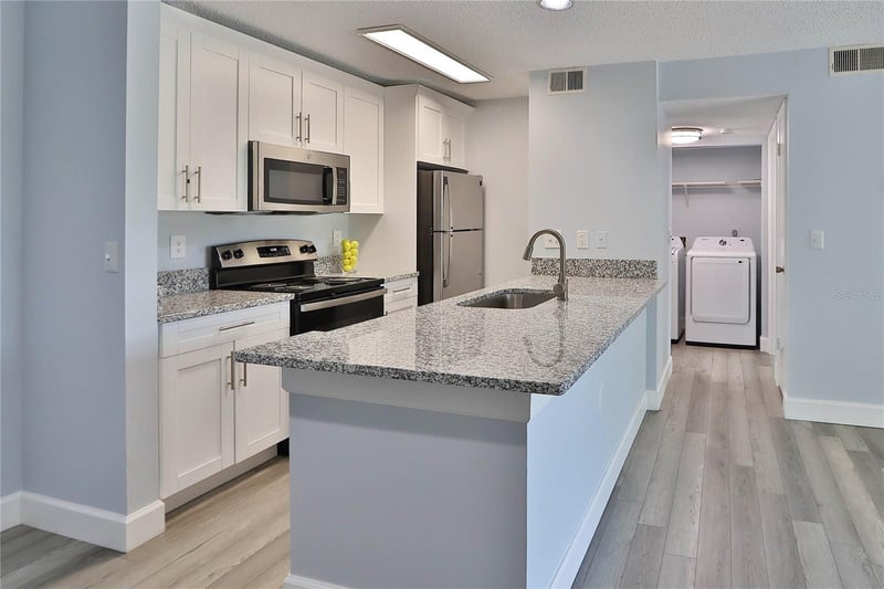 10028 Strafford Oak Ct #712, Tampa, FL 33624