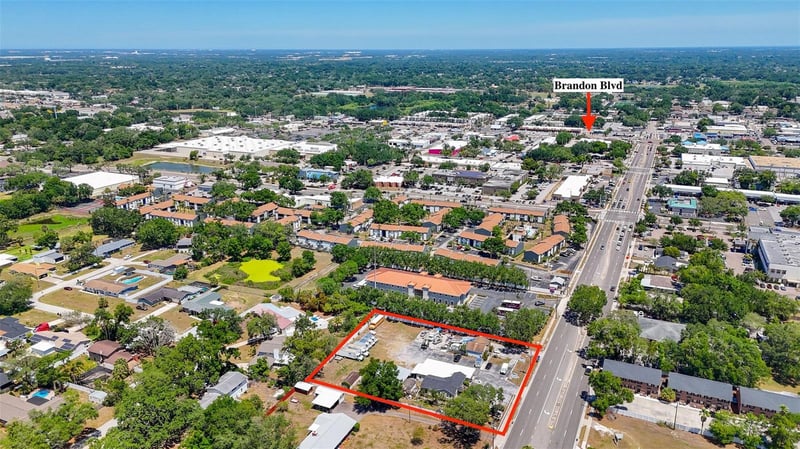 504 Kings Ave, Brandon, FL 33511