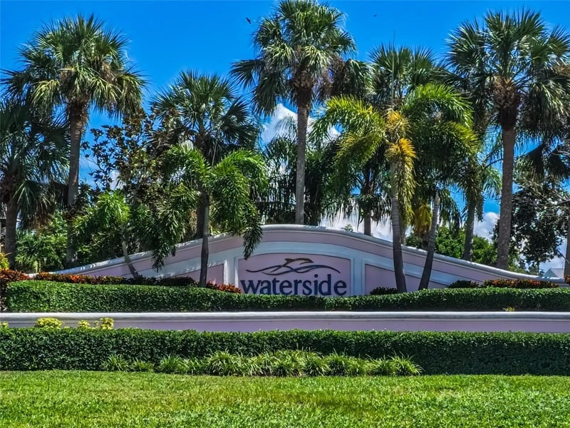 33ss Starfish Dr #33SS, St Petersburg, FL 33705