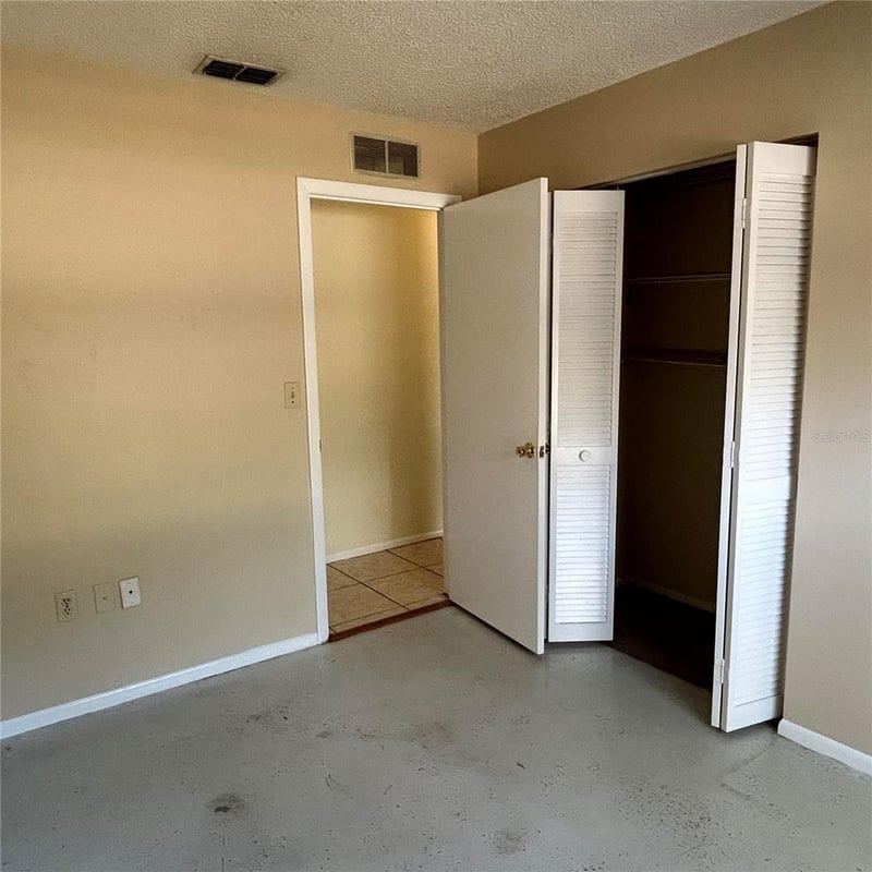 8907 Wayward Cir, Hudson, FL 34667
