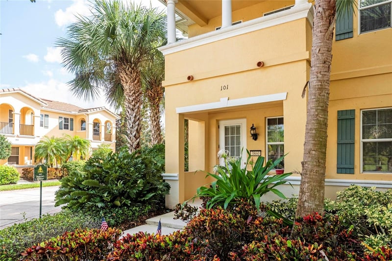 3860 82nd Avenue Cir #101, Sarasota, FL 34243