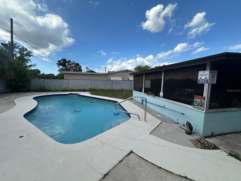 8740 58th Ln, Pinellas Park, FL 33782
