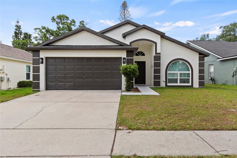 6808 Yardley Oaks Ct, Tampa, FL 33625