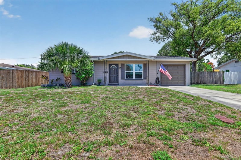 691 72nd Ave, St Petersburg, FL 33702