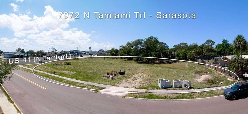 7972 Tamiami Trl, Sarasota, FL 34243
