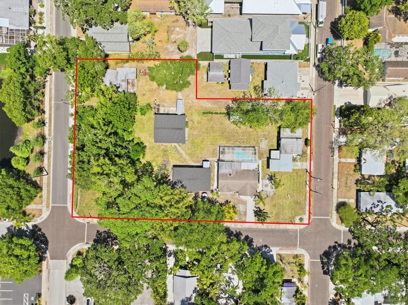 2nd St, Safety Harbor, FL 34695