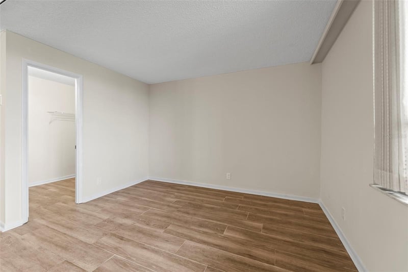 2617 Cove Cay Dr #206, Clearwater, FL 33760