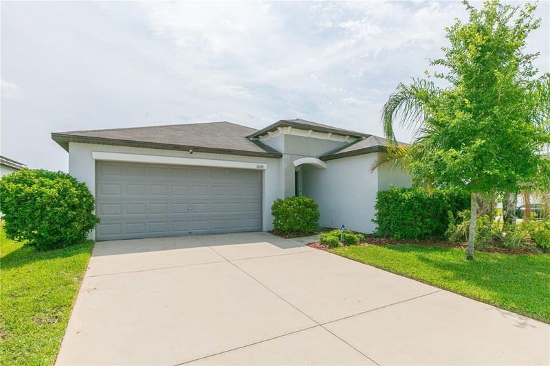13608 Willow Bluestar Loop, Riverview, FL 33579