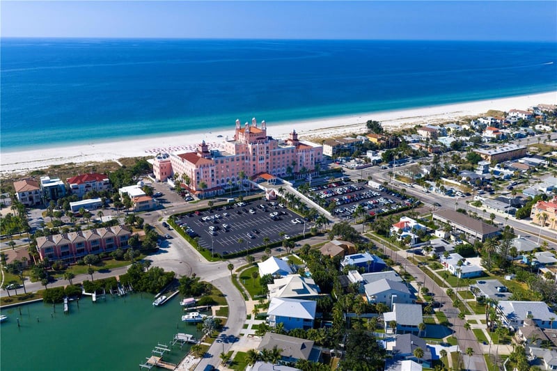 3614 Gulf Blvd, St Pete Beach, FL 33706