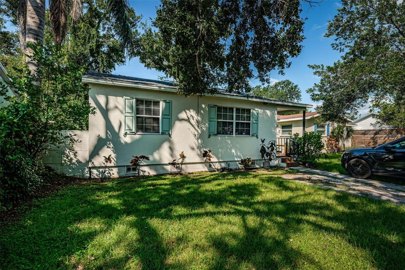 3880 Haines Rd, St Petersburg, FL 33703