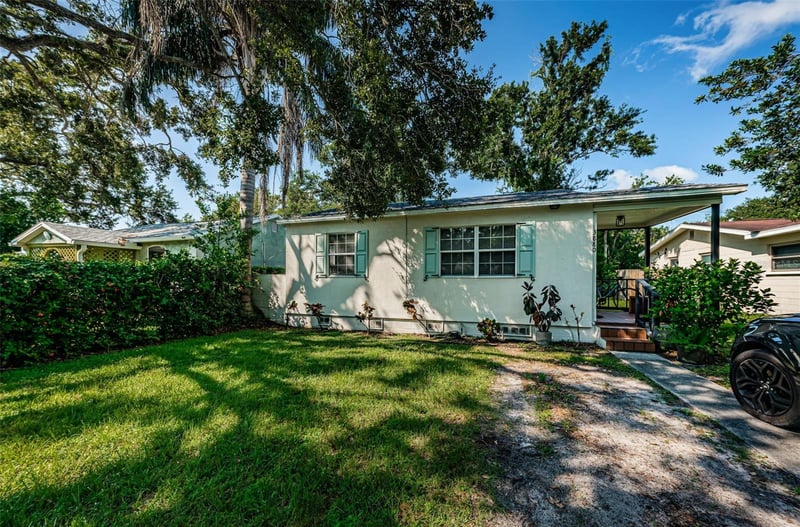 3880 Haines Rd, St Petersburg, FL 33703
