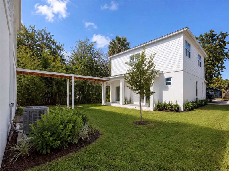 1919 30th Ave, St Petersburg, FL 33713