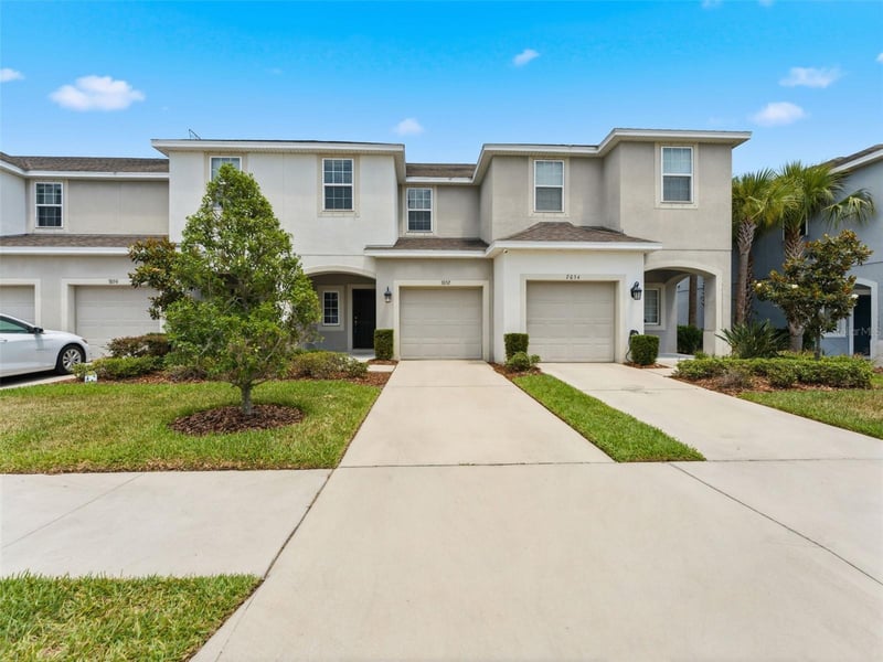 7052 Grand Elm Dr, Riverview, FL 33578
