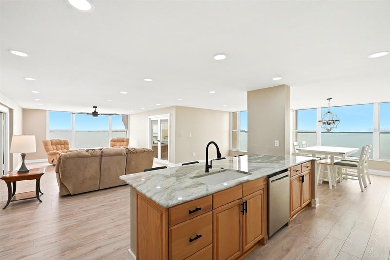 634 Edgewater Dr #844, Dunedin, FL 34698
