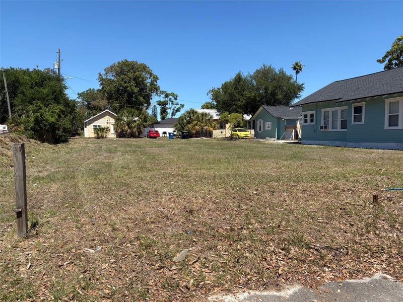 18th Ave, St Petersburg, FL 33711
