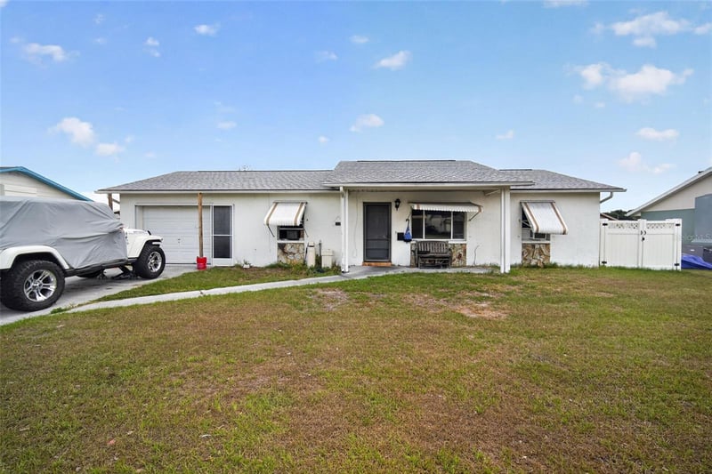 7322 Landover Dr, Zephyrhills, FL 33540