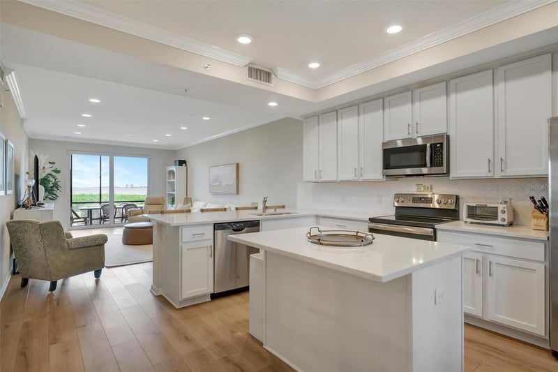 850 Tidewater Shores Loop #105, Bradenton, FL 34208