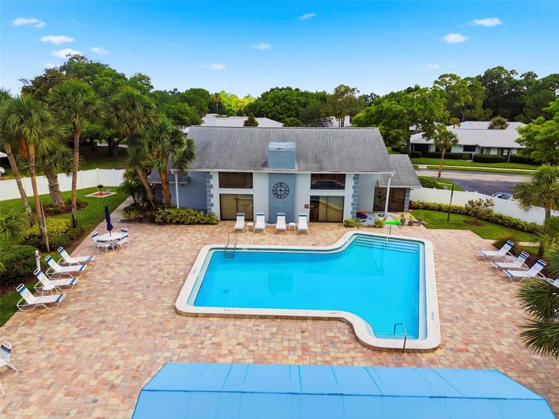 2733 Countryside Blvd #108, Clearwater, FL 33761